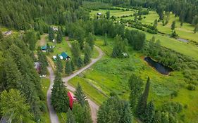 Helmcken Falls Lodge RV Park&Campsite